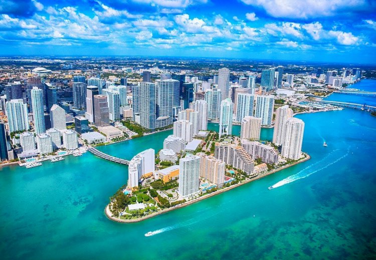 Why Real Estate Investors Favor Florida: A Comprehensive Guide