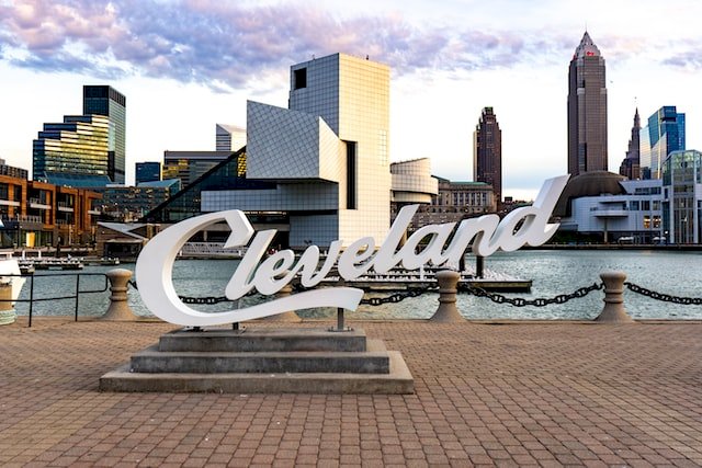 Unveiling Investment Opportunities in Cleveland, Ohio: A Comprehensive Guide for Real Estate Investors